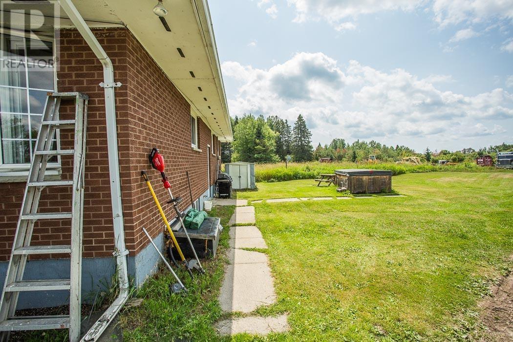 135 Jeffrey Side Rd, Plummer Additional Township, Bruce Mines, Ontario P0R 1C0 - Photo 38 - SM261022
