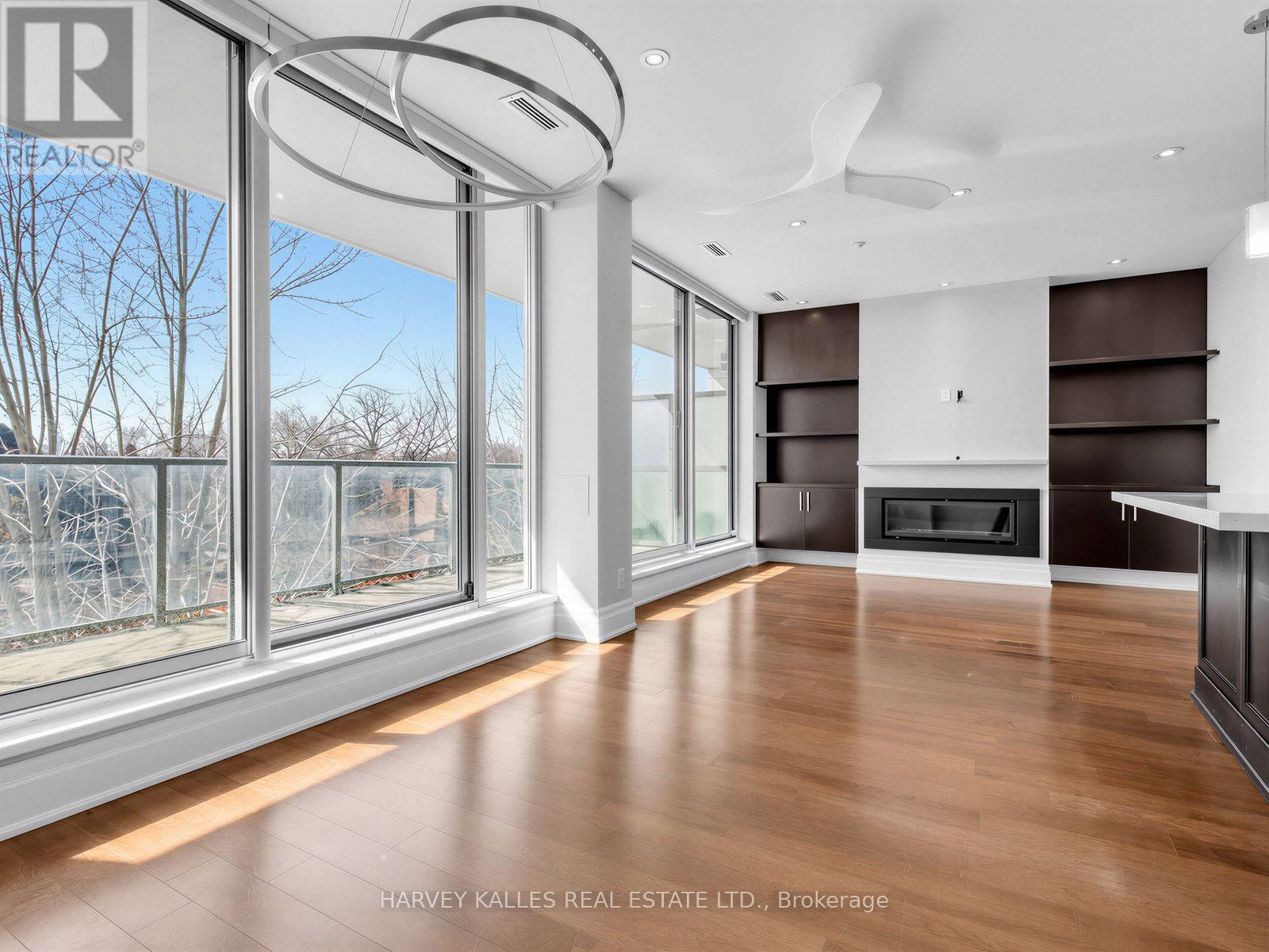 404 - 1 Rainsford Road, Toronto, Ontario  M4L 3N5 - Photo 9 - E13640806