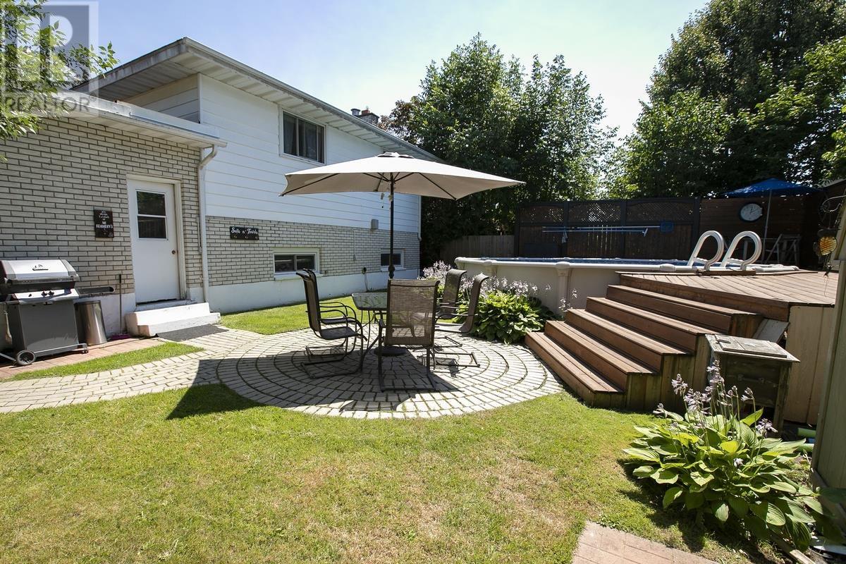 110 Country Club Pl, Sault Ste. Marie, Ontario P6A 6A3 - Photo 12 - SM262062