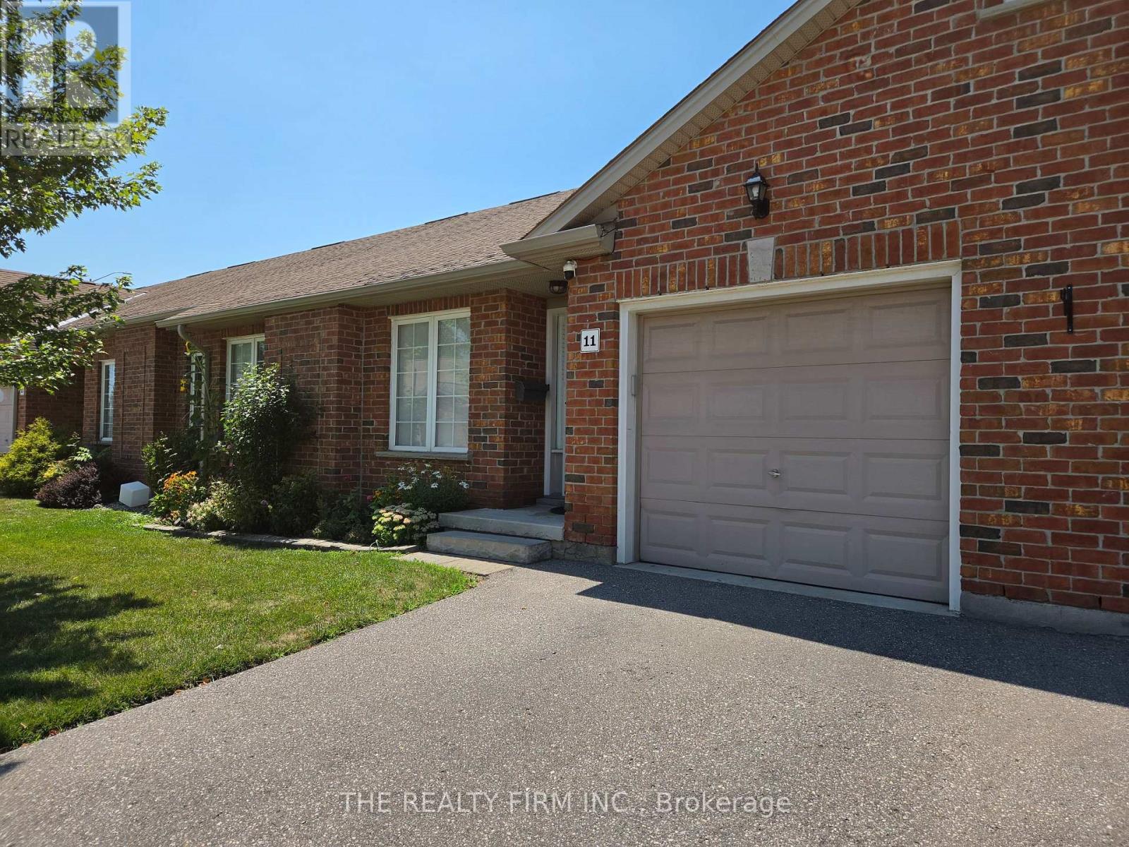 11 - 100 STROUD CRESCENT, London South, Ontario