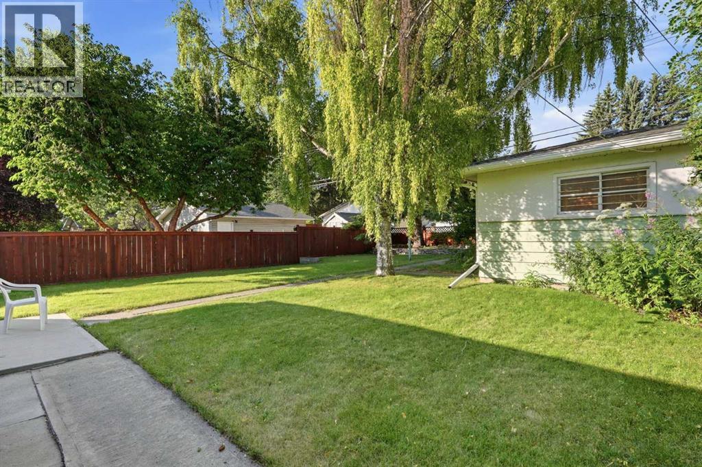 8335 34 Avenue NW, Calgary, Alberta  T3B 1R2 - Photo 22 - A2335007