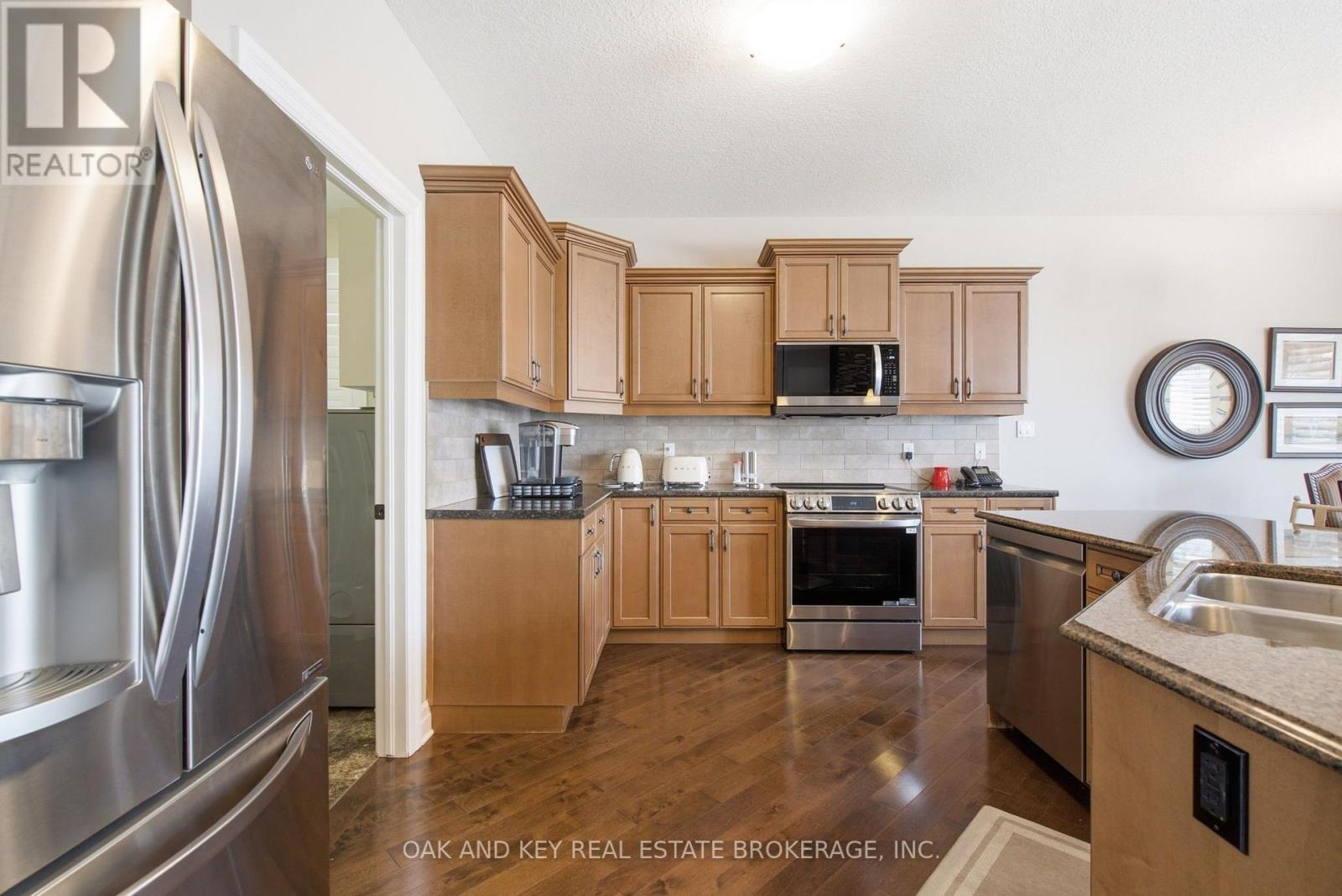 210 - 3278 Colonel Talbot Road, London South, Ontario  N6P 1H4 - Photo 13 - X13641888
