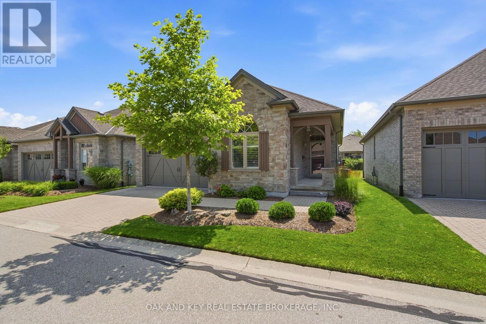 210 - 3278 Colonel Talbot Road, London South, Ontario  N6P 1H4 - Photo 4 - X13641888