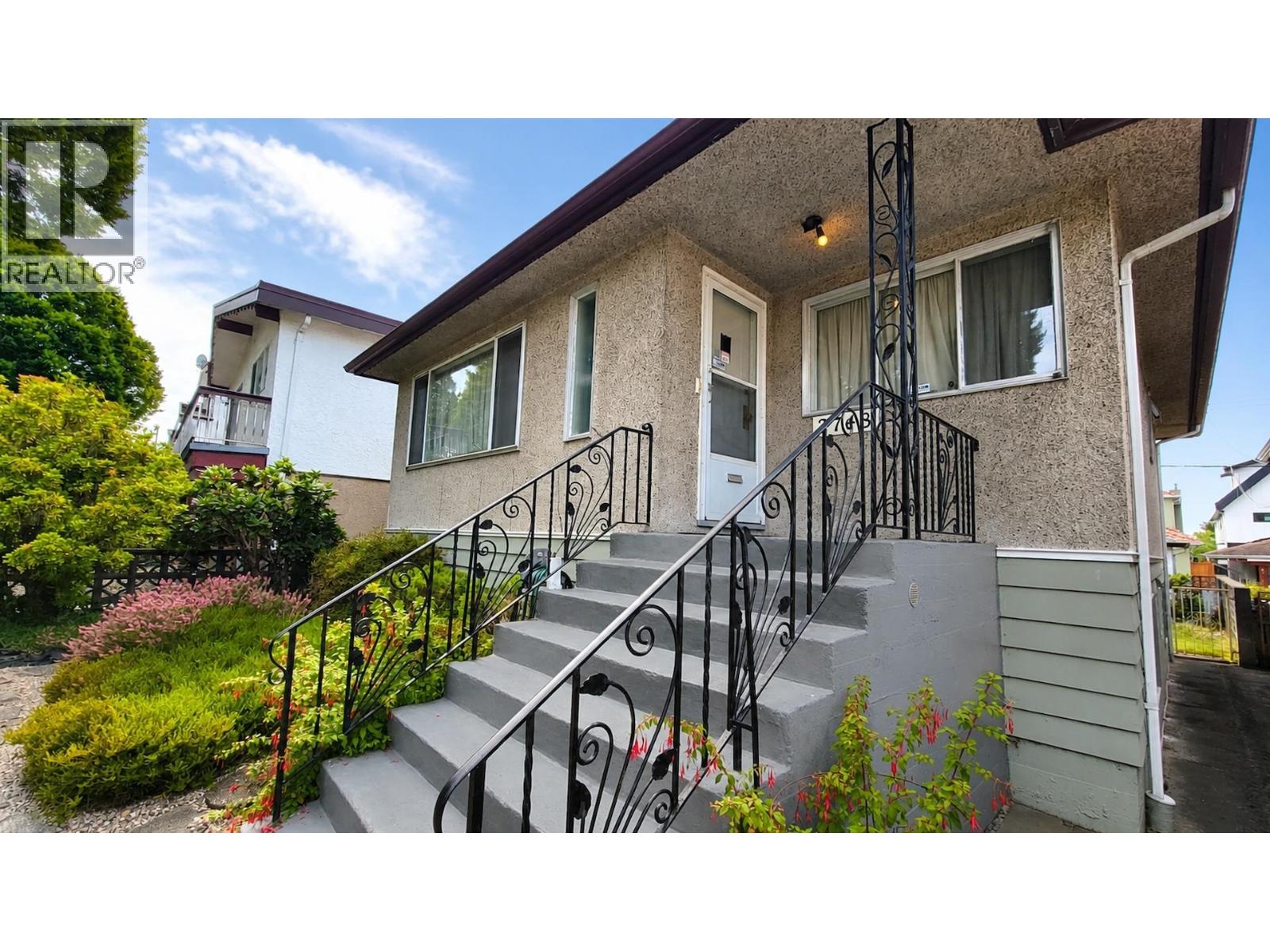 2748 E 6th Avenue, Vancouver, British Columbia V5M 1R5 - Photo 3 - R3152949