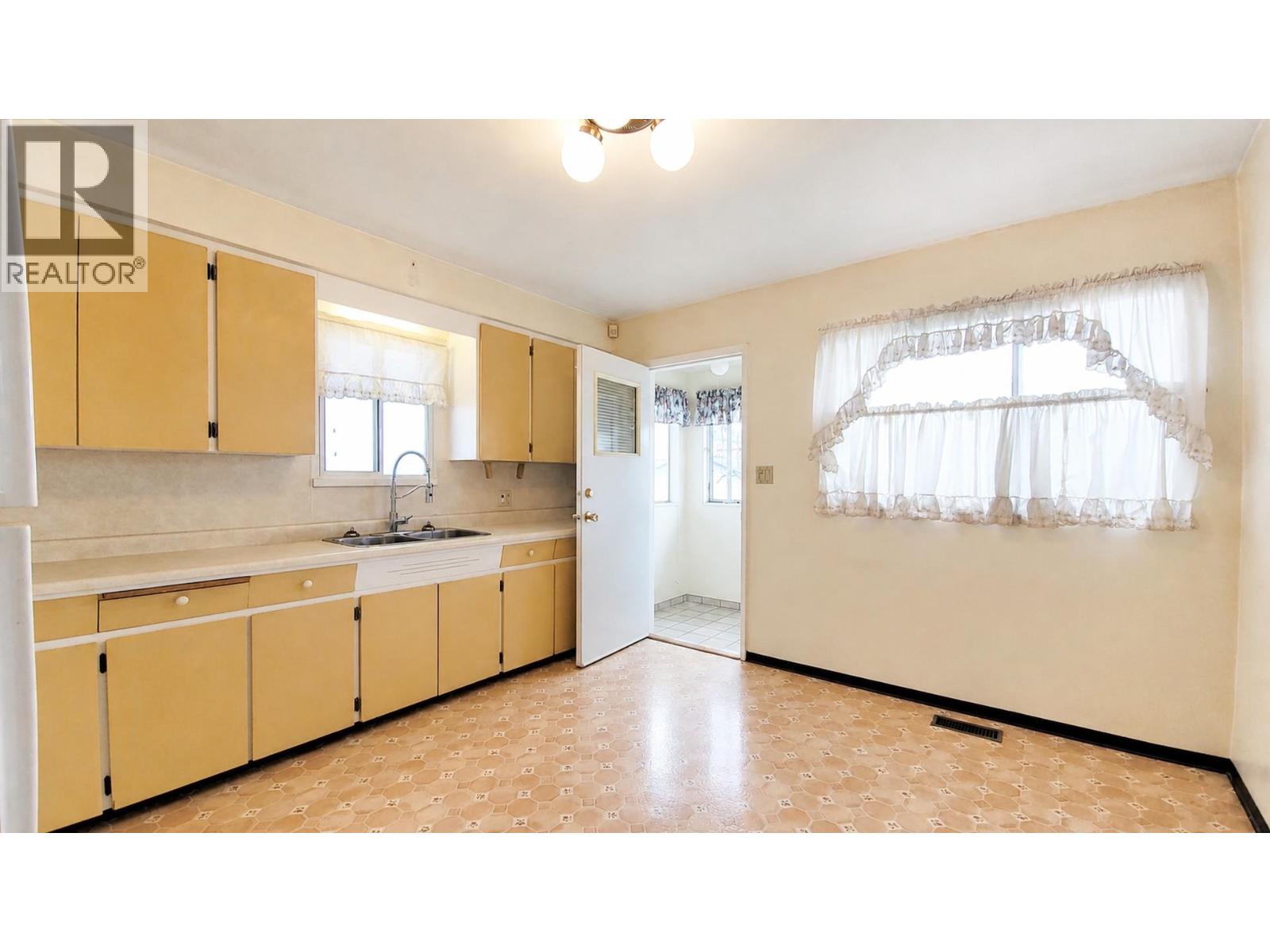 2748 E 6th Avenue, Vancouver, British Columbia V5M 1R5 - Photo 15 - R3152949