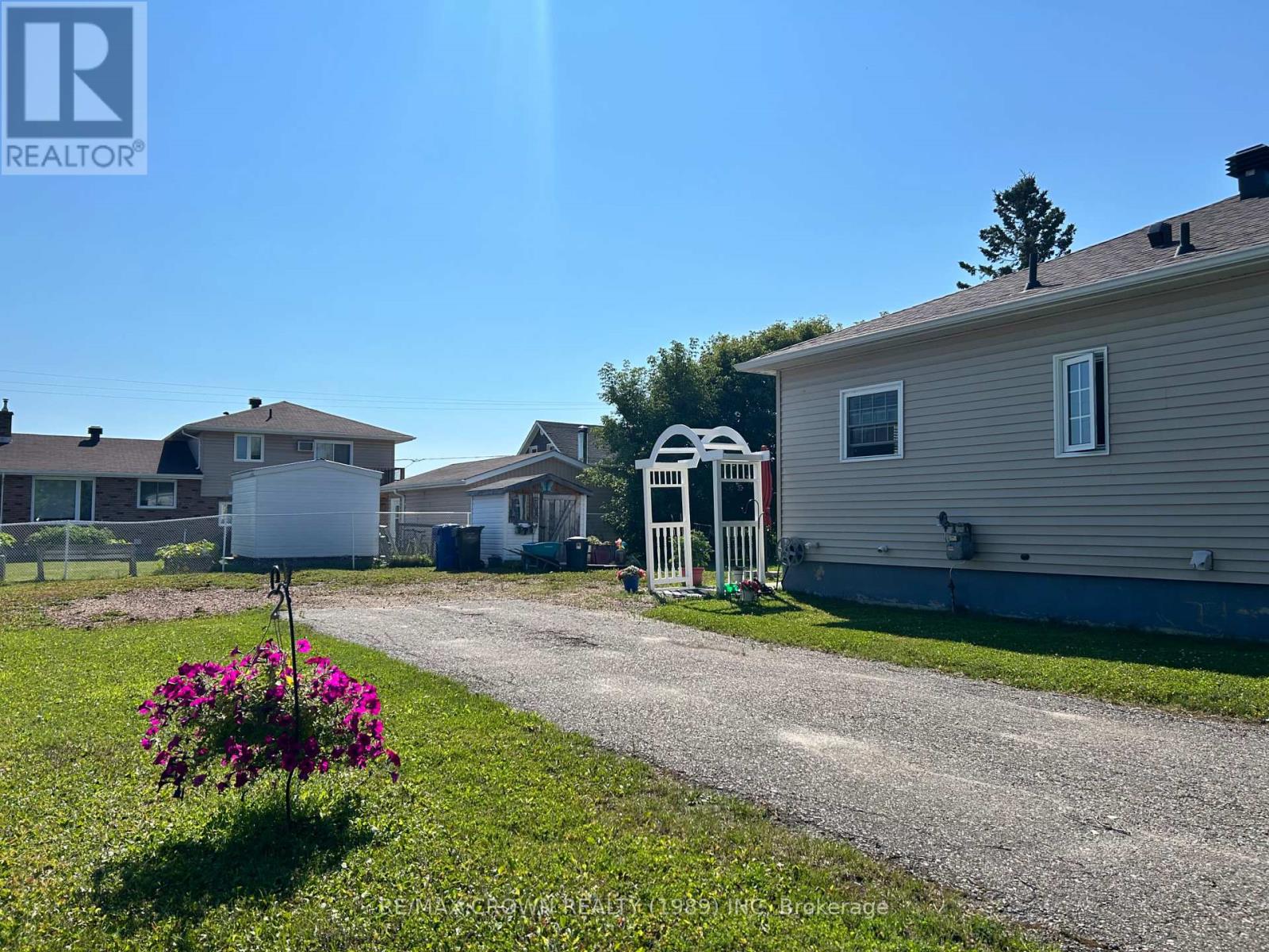 12 Erickson Avenue, Kapuskasing, Ontario  P5N 2K7 - Photo 3 - T13641894
