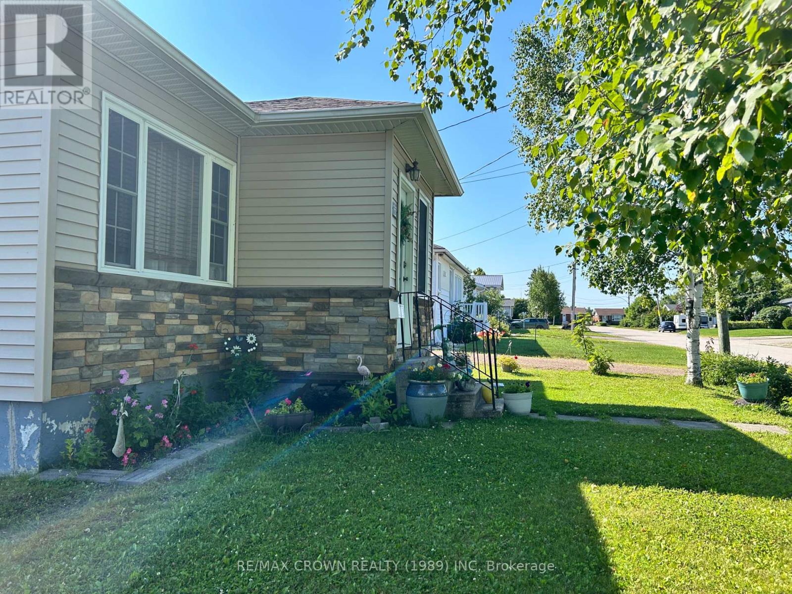 12 Erickson Avenue, Kapuskasing, Ontario  P5N 2K7 - Photo 4 - T13641894