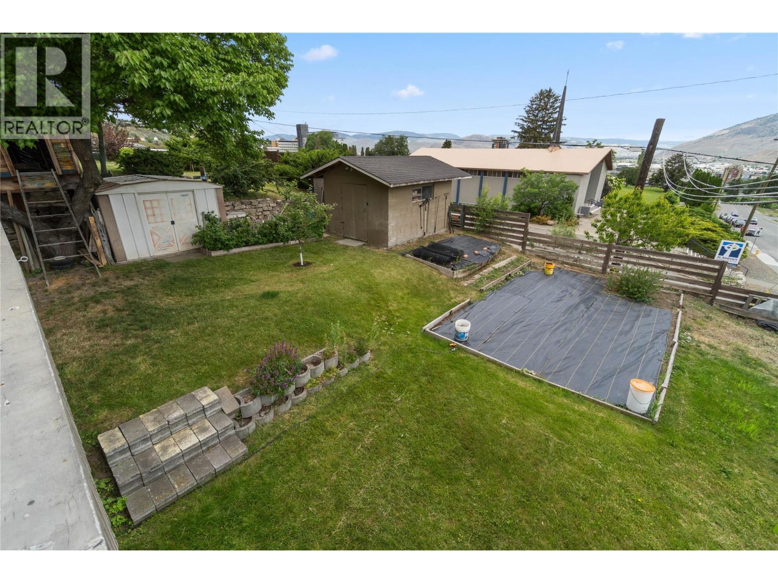 592 Munro Street, Kamloops, British Columbia  V2C 3E4 - Photo 8 - 10390455