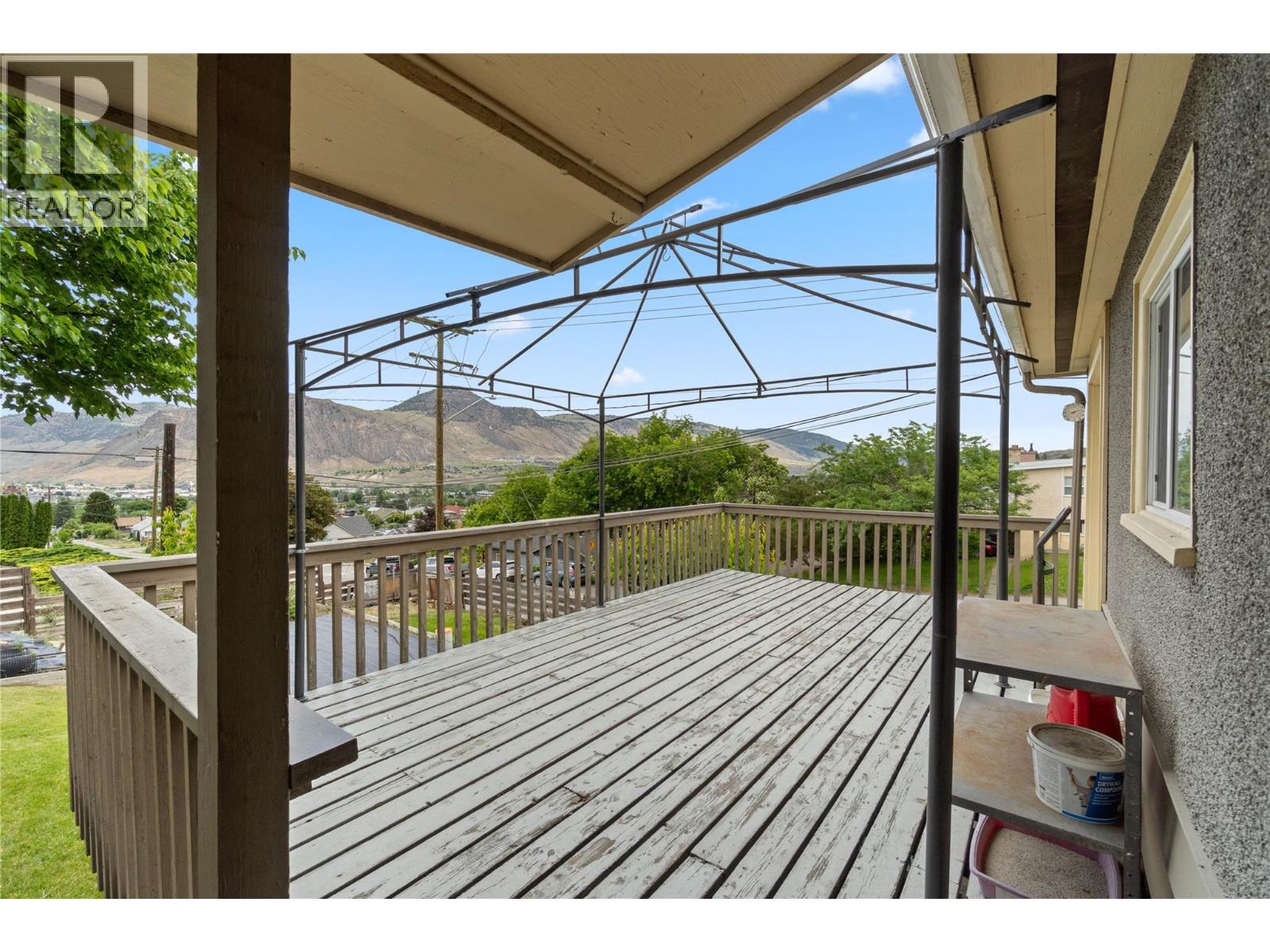 592 Munro Street, Kamloops, British Columbia  V2C 3E4 - Photo 7 - 10390455
