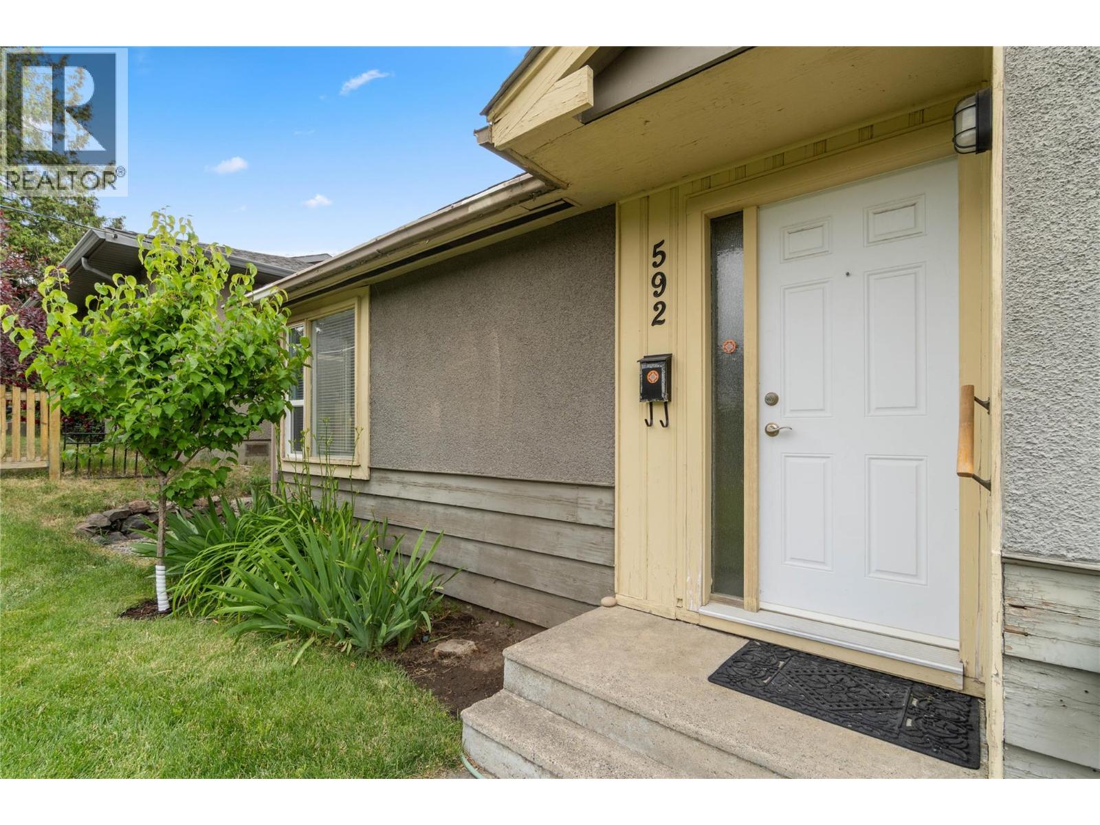 592 Munro Street, Kamloops, British Columbia  V2C 3E4 - Photo 28 - 10390455