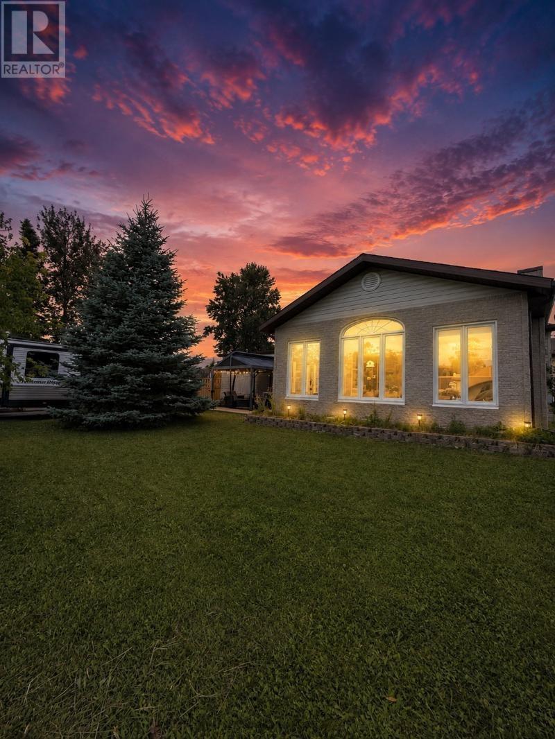 109 Clarke Ave, Geraldton, Ontario  P0T 1M0 - Photo 4 - TB2602250