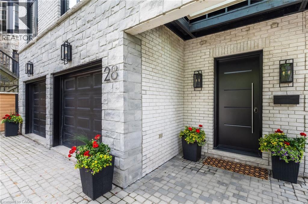 28 Undercliffe Avenue, Hamilton, Ontario  L8P 3H1 - Photo 4 - 40829945