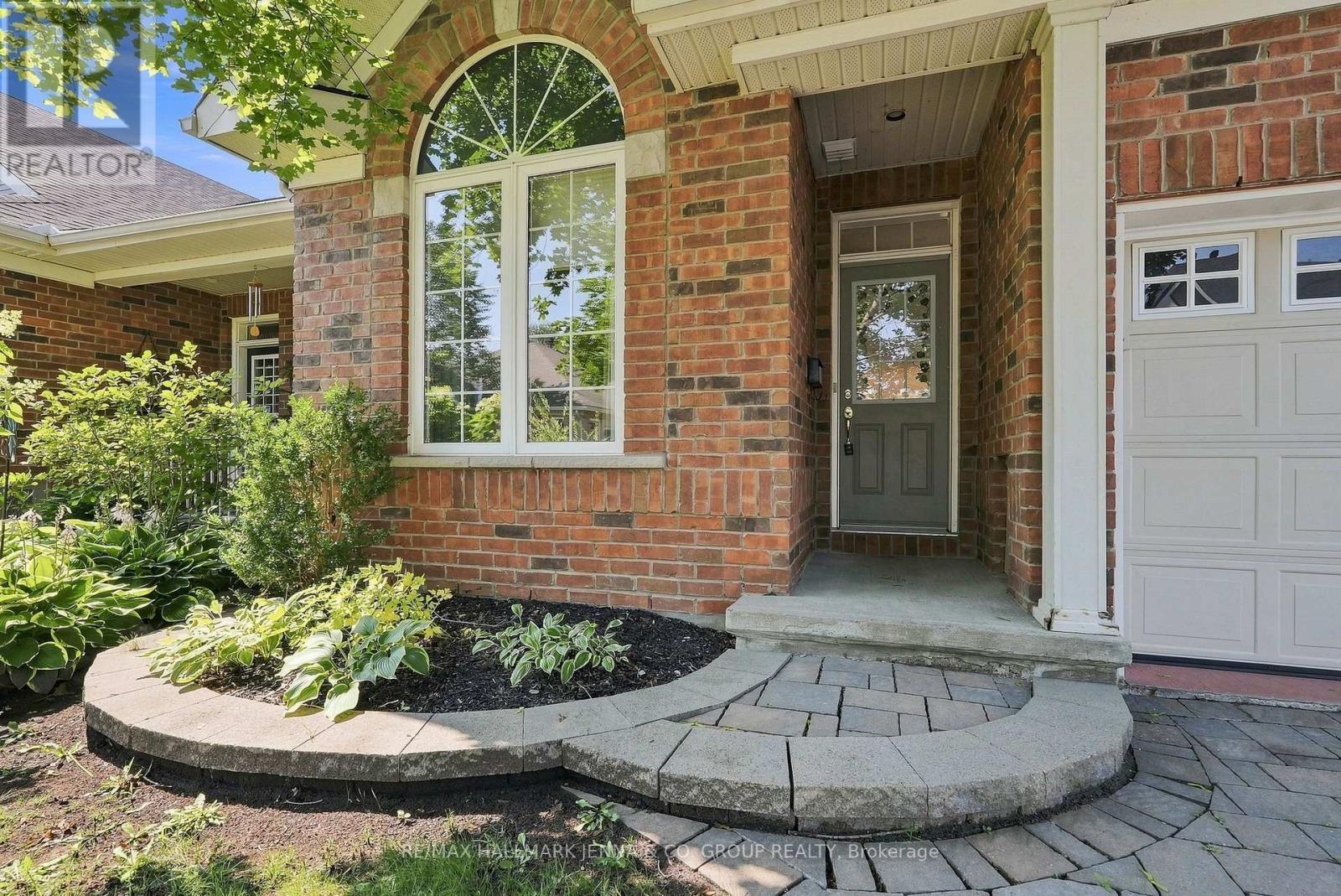 110 Heathercrest Private, Ottawa, Ontario  K2J 5E6 - Photo 2 - X13641846