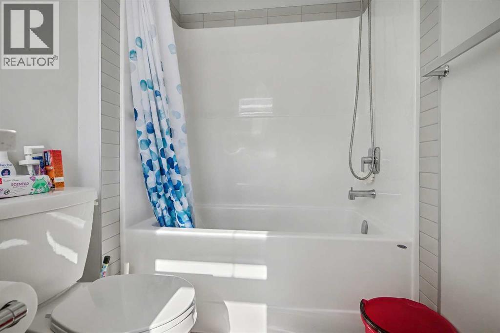 613 Sage Hill Grove NW, Calgary, Alberta  T3R 2A2 - Photo 7 - A2293427