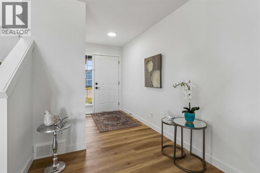 51 San Diego Place NE, Calgary, Alberta  T1Y 7A3 - Photo 7 - A2332708