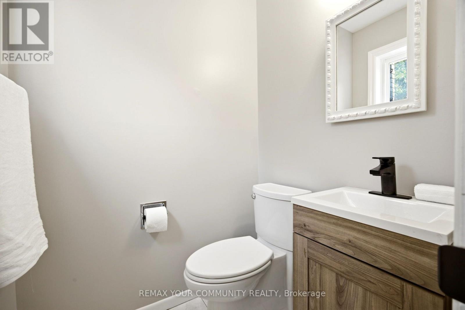 80 Dundalk Drive, Toronto, Ontario  L6S 3J5 - Photo 18 - E13641848