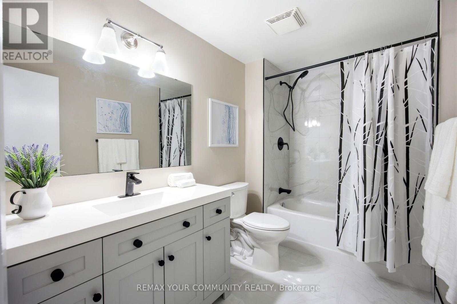 80 Dundalk Drive, Toronto, Ontario  L6S 3J5 - Photo 27 - E13641848
