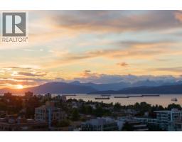 1201 1633 W 10TH AVENUE, Vancouver, British Columbia