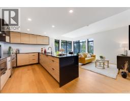 302 6485 MANITOBA STREET, Vancouver, British Columbia