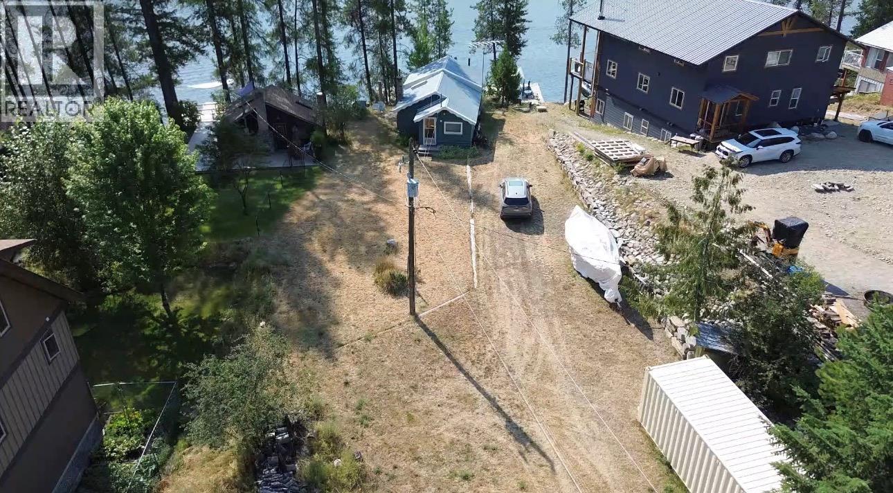 9748 Braunagel Road, Moyie, British Columbia  V0B 2A0 - Photo 5 - 10396702