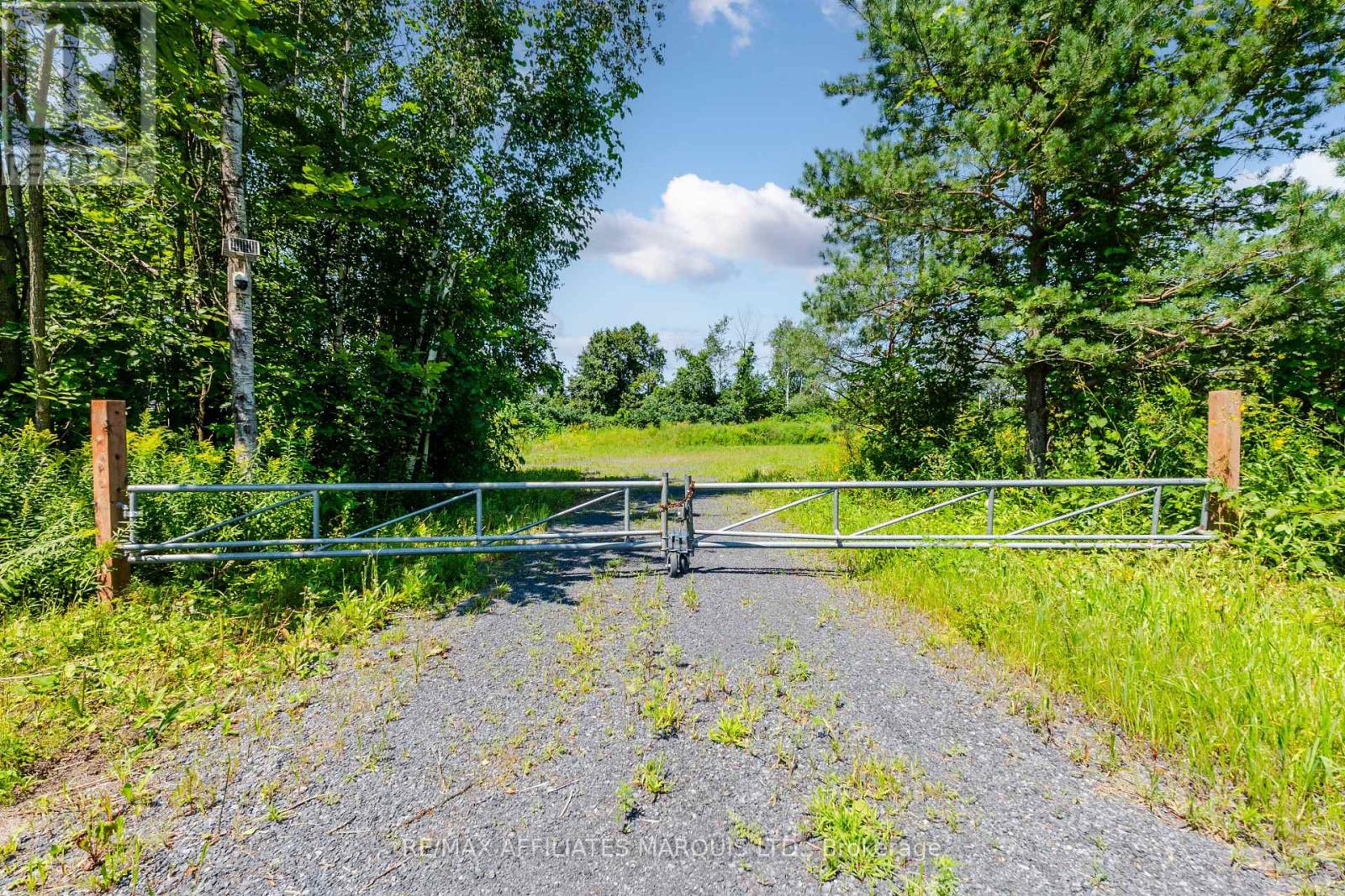 19519 Lapierre Road, South Glengarry, Ontario K0C 2E0 - Photo 14 - X13641812