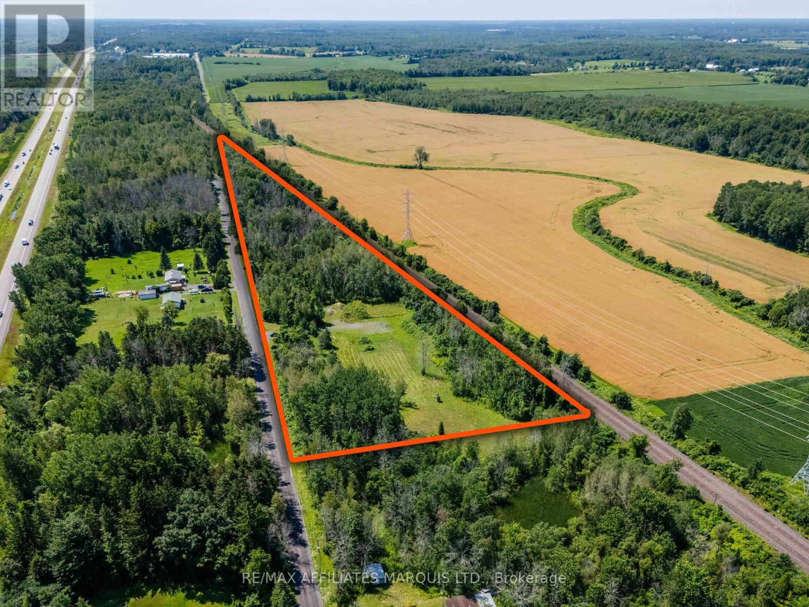 19519 Lapierre Road, South Glengarry, Ontario K0C 2E0 - Photo 3 - X13641812