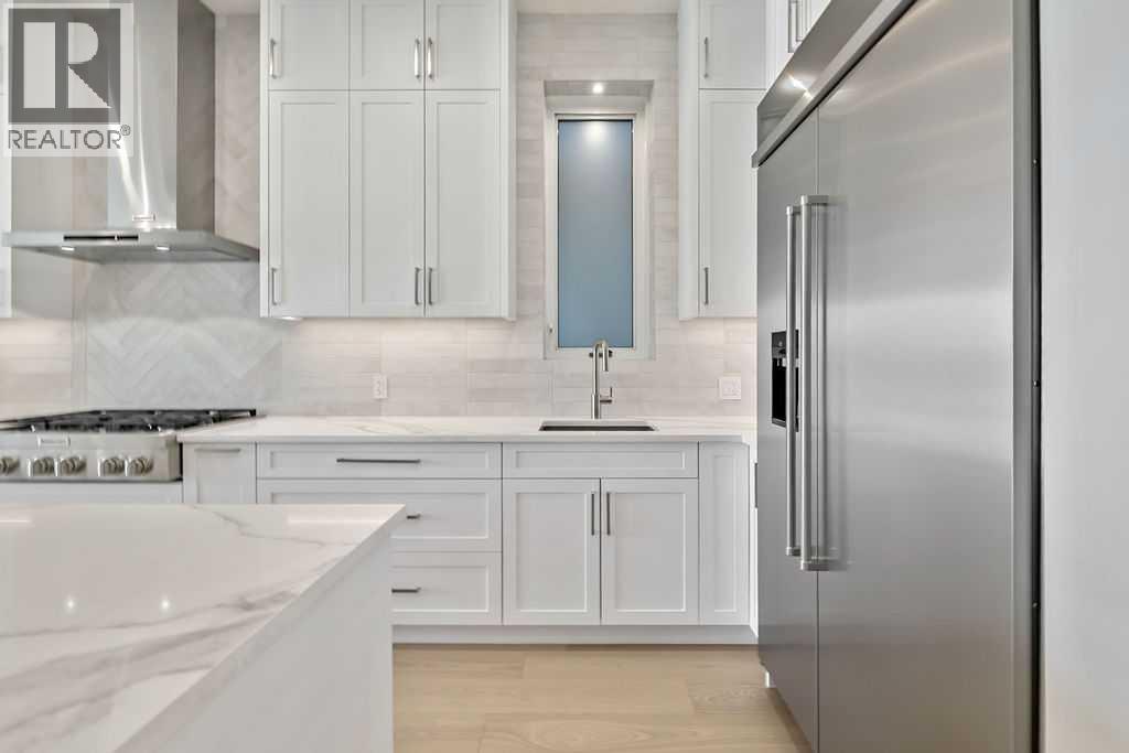 712 Bridge Crescent NE, Calgary, Alberta  T2E 5B5 - Photo 13 - A2288587