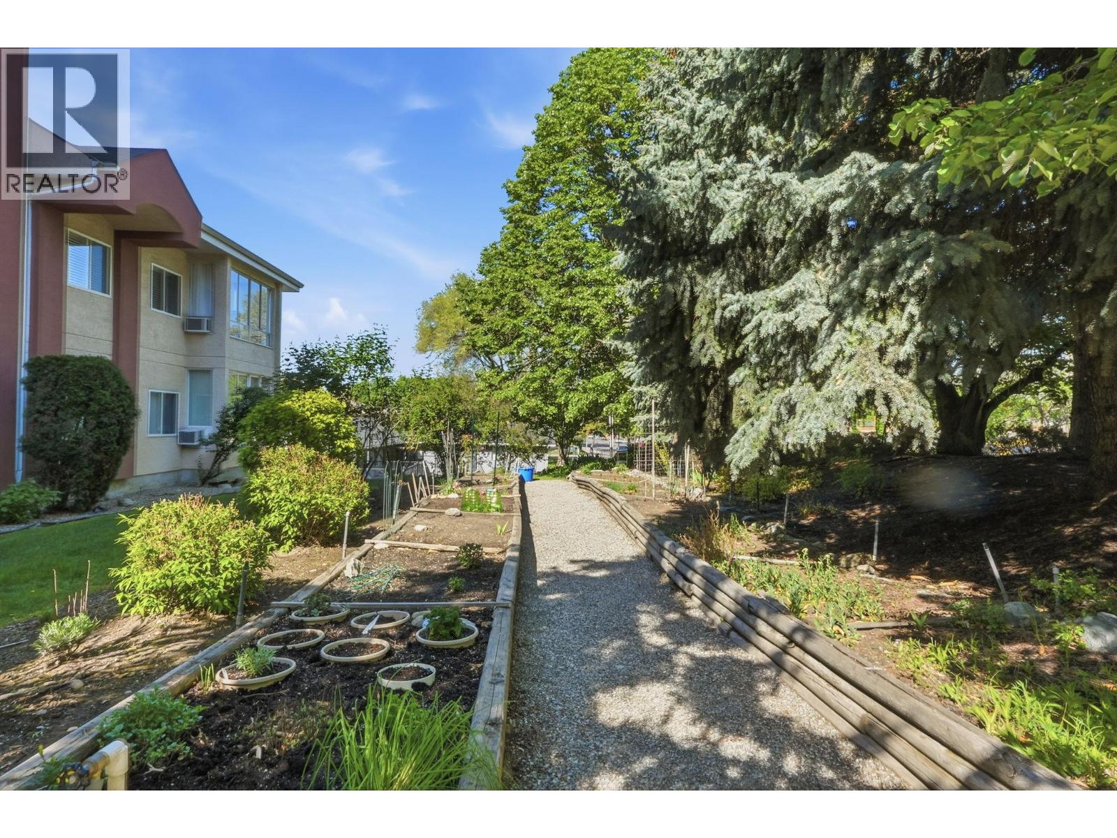 920 Saskatoon Road Unit# 118 Kelowna Photo 42