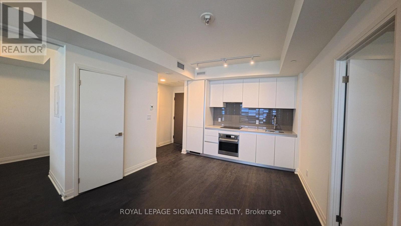 4803 - 4015 The Exchange NE, Mississauga, Ontario L5B 0N9 - Photo 6 - W13641788