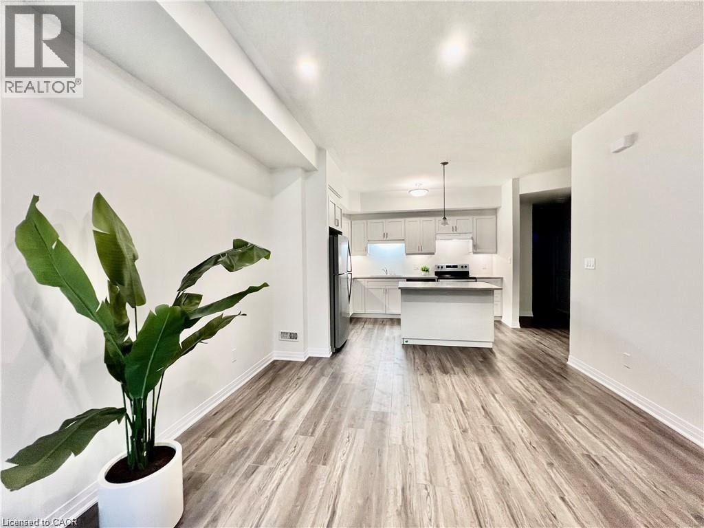 25 Isherwood Avenue Unit# D61, Cambridge, Ontario  N1R 0E2 - Photo 3 - 40835042