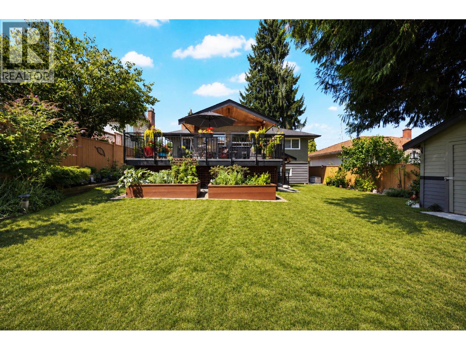 8236 17th Avenue, Burnaby, British Columbia  V3N 1M8 - Photo 36 - R3152347