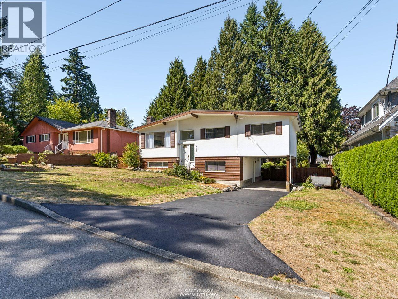 785 Regan Avenue, Coquitlam, British Columbia  V3J 3A7 - Photo 17 - R3152209
