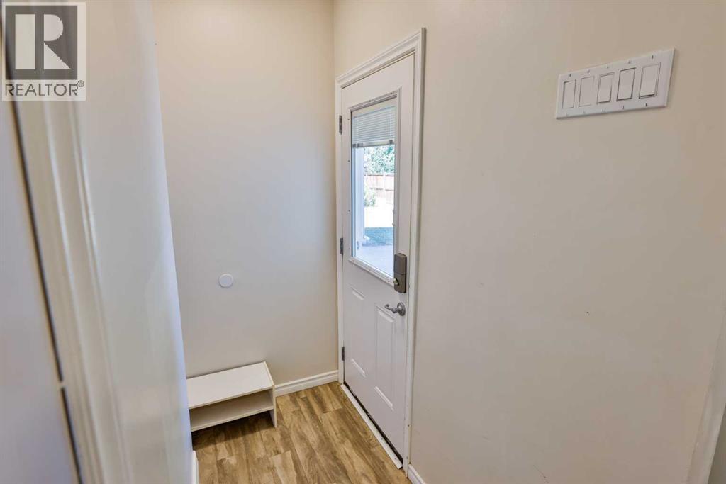 96 Oxford Road W, Lethbridge, Alberta  T1K 4V4 - Photo 29 - A2318982