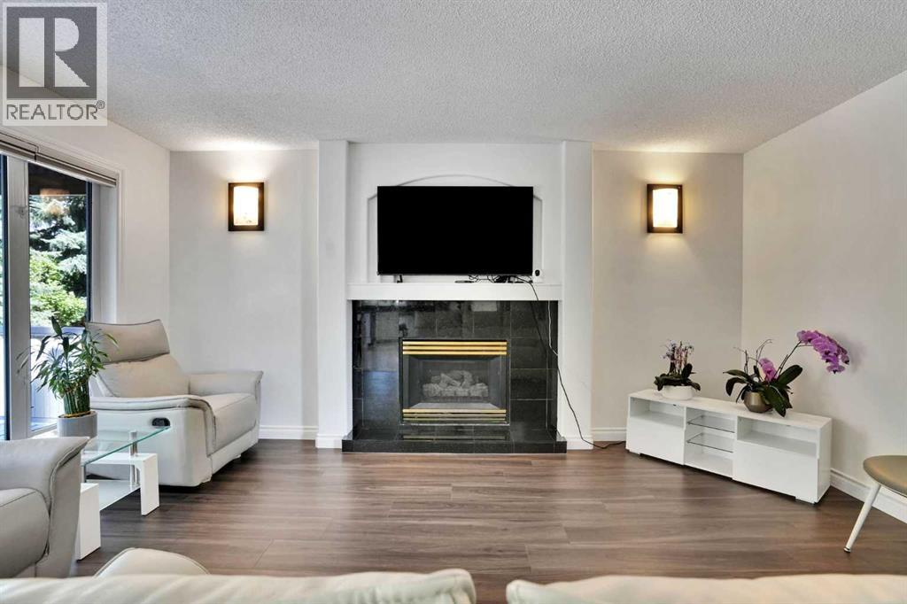 132 Evergreen Close NW, Calgary, Alberta  T2Y 2X8 - Photo 13 - A2334482