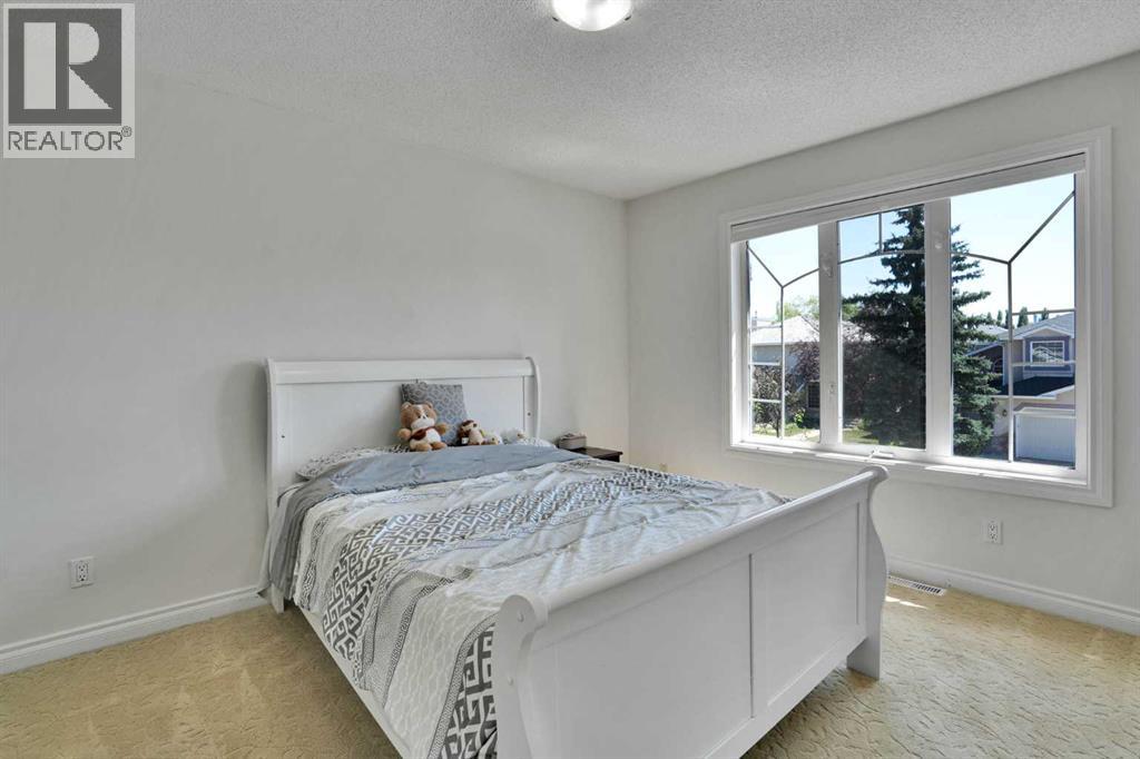 132 Evergreen Close NW, Calgary, Alberta  T2Y 2X8 - Photo 31 - A2334482