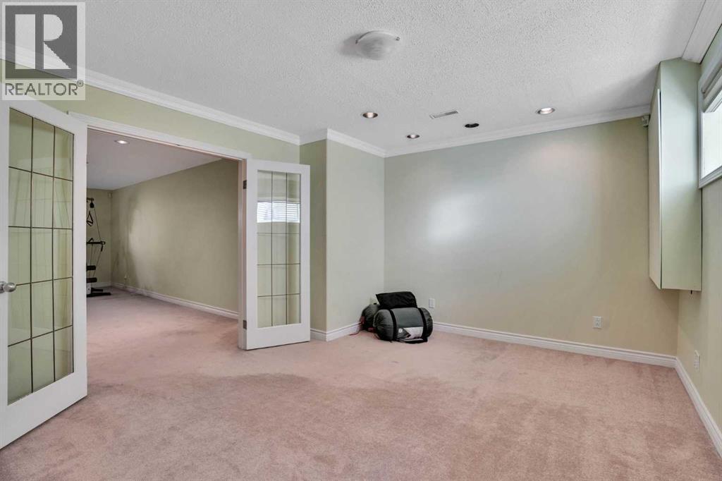 132 Evergreen Close NW, Calgary, Alberta  T2Y 2X8 - Photo 41 - A2334482