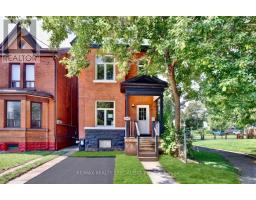 40 CENTURY STREET, Hamilton, Ontario
