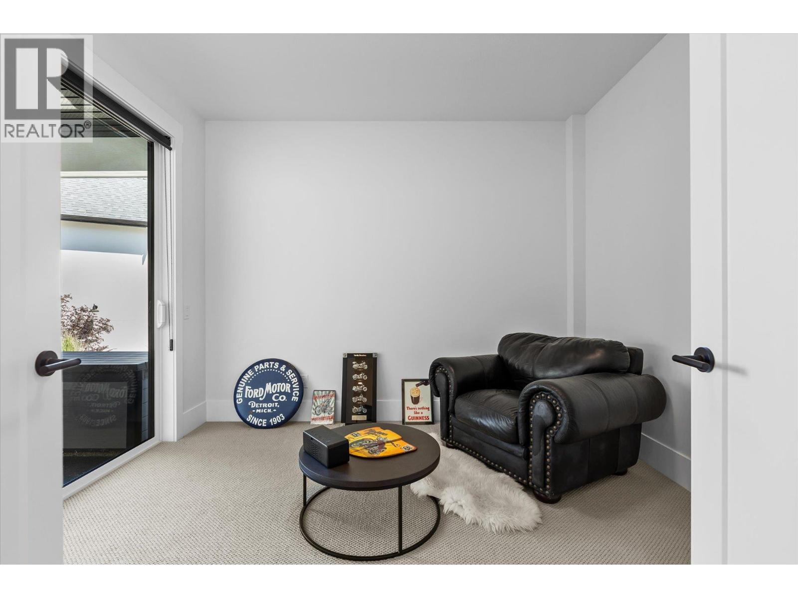 185 Diamond Way, Vernon, British Columbia  V1H 0A2 - Photo 35 - 10396877