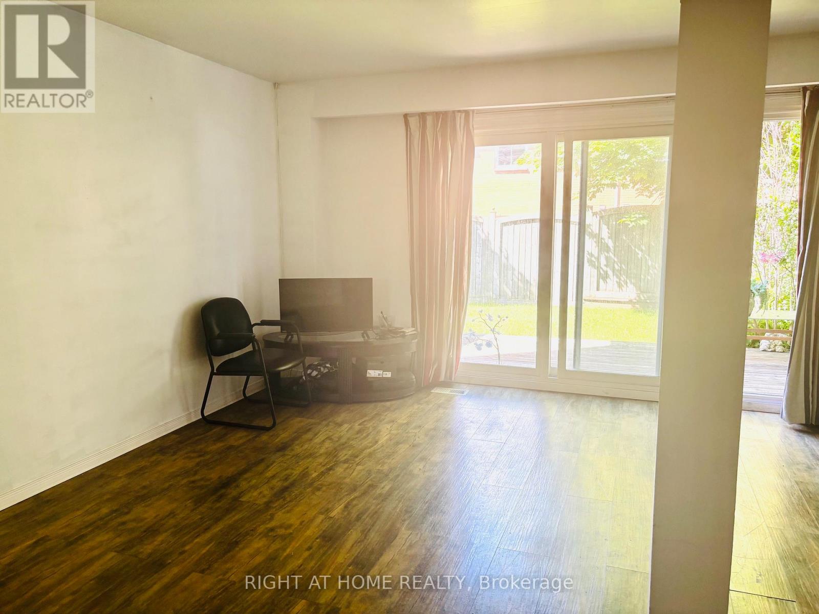 7 - 925 Bayly Street, Pickering, Ontario  L1W 1L4 - Photo 24 - E13485380