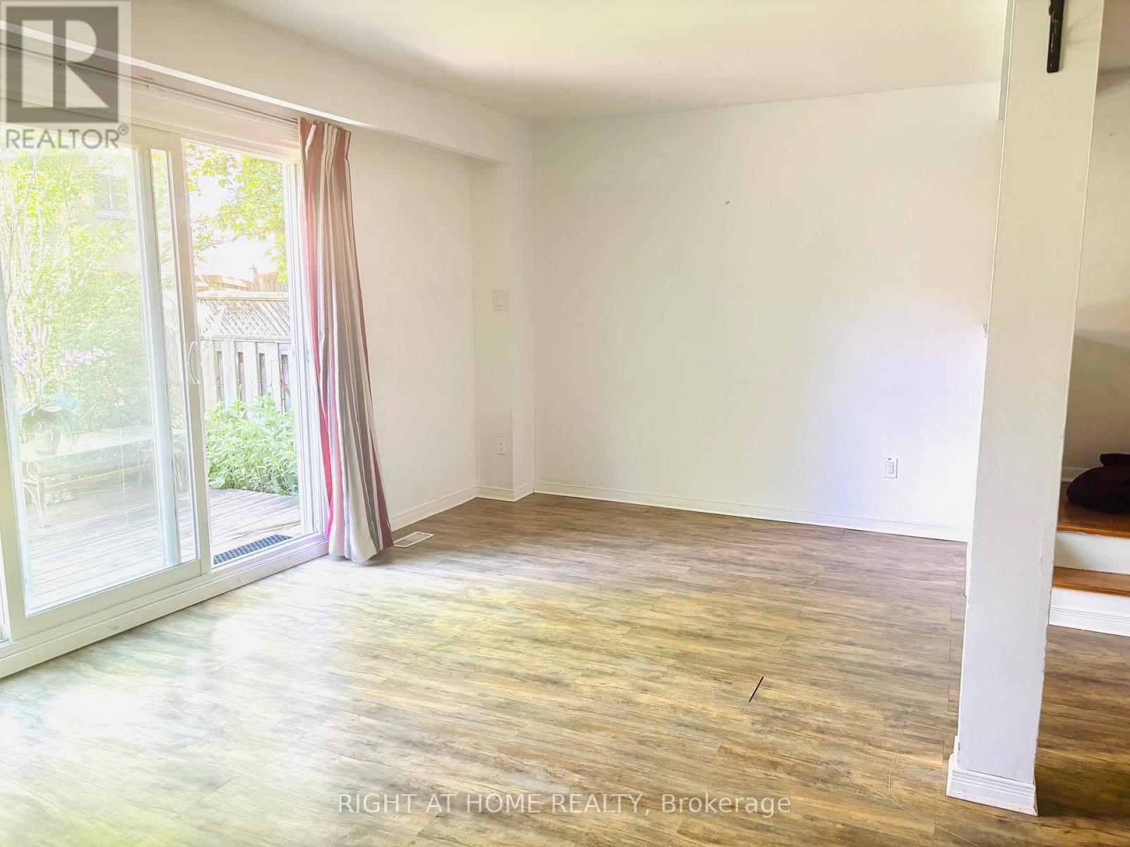 7 - 925 Bayly Street, Pickering, Ontario  L1W 1L4 - Photo 32 - E13485380