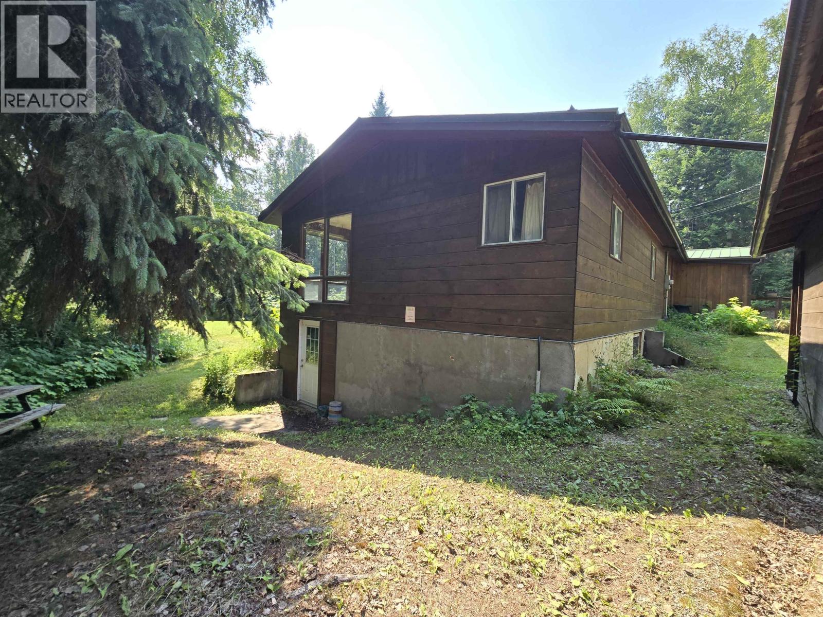 4055 Bailey Road, Valemount, British Columbia  V0E 2Z0 - Photo 5 - R3152995