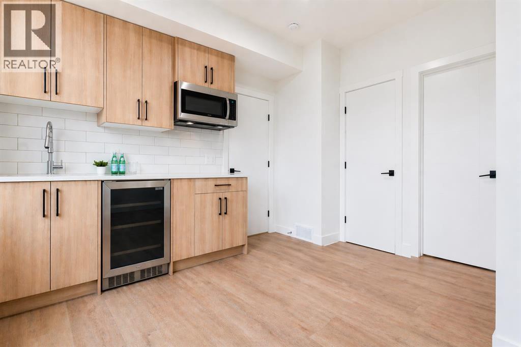4909 88 Avenue NE, Calgary, Alberta  T3J 5N8 - Photo 3 - A2305025
