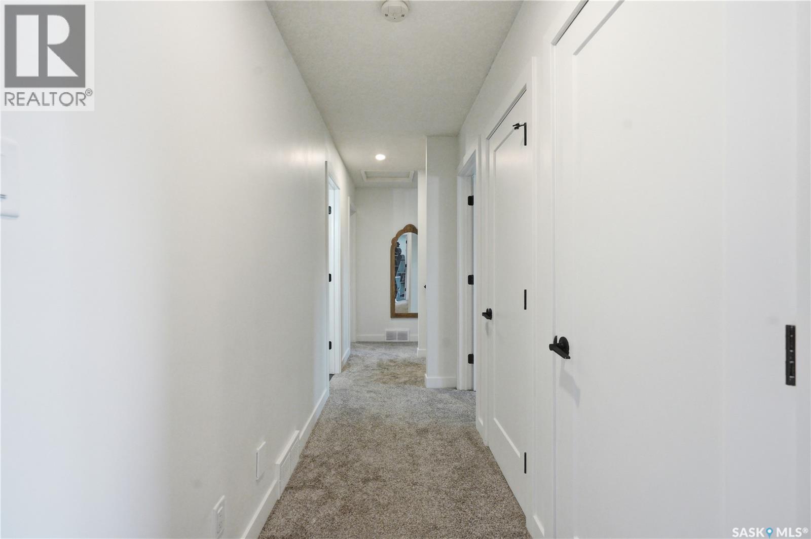 346 Wakaw Crescent, Saskatoon, Saskatchewan  S7J 4E2 - Photo 28 - SK044635