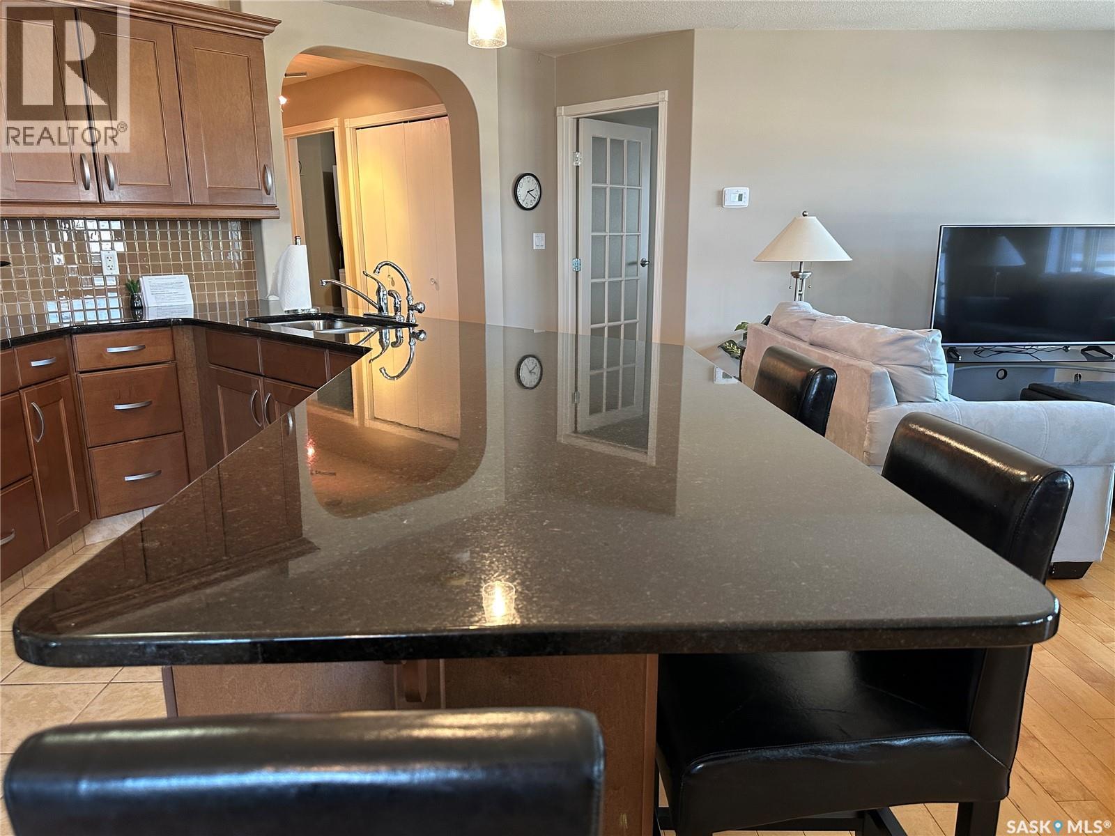 205 75 Souris Avenue, Weyburn, Saskatchewan  S4H 0C1 - Photo 15 - SK044626