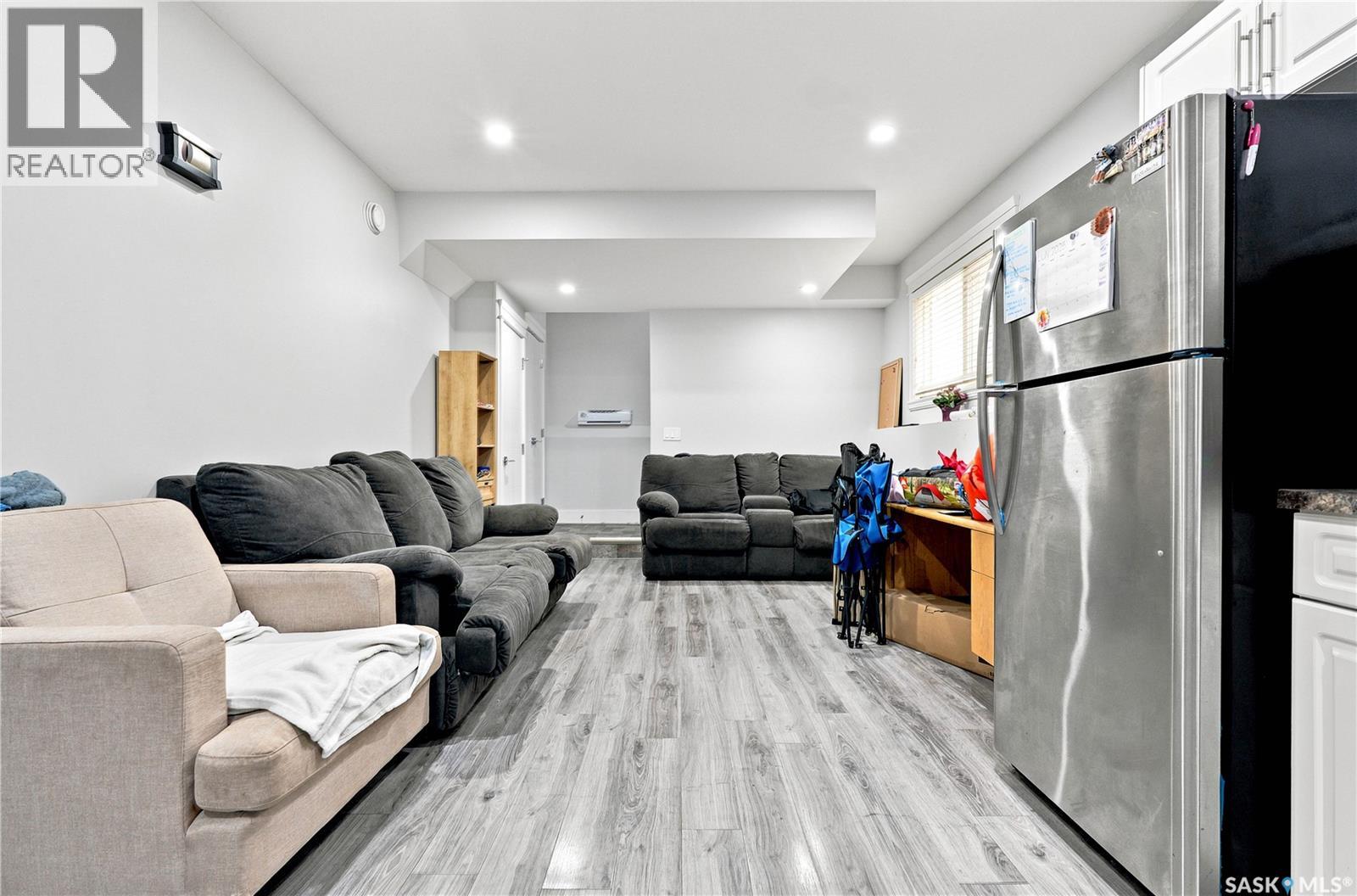 670 Fast Crescent, Saskatoon, Saskatchewan  S7W 0X1 - Photo 47 - SK044587