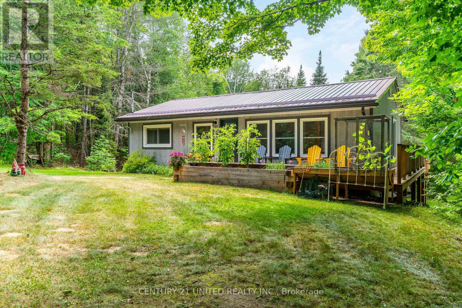 1001 English Circle, Highlands East, Ontario  K0M 1R0 - Photo 1 - X13641948