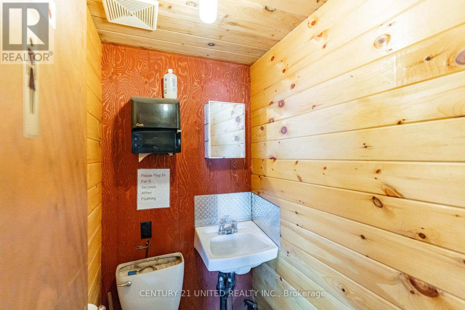 1001 English Circle, Highlands East, Ontario  K0M 1R0 - Photo 44 - X13641948
