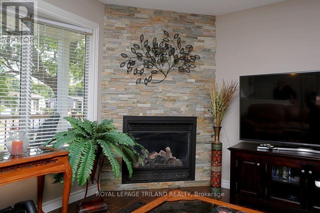 348 Shannon Boulevard, South Huron, Ontario  N0M 1T0 - Photo 12 - X13641912