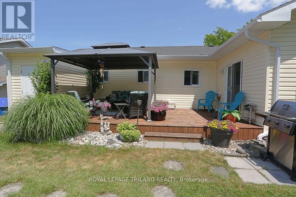 348 Shannon Boulevard, South Huron, Ontario  N0M 1T0 - Photo 33 - X13641912