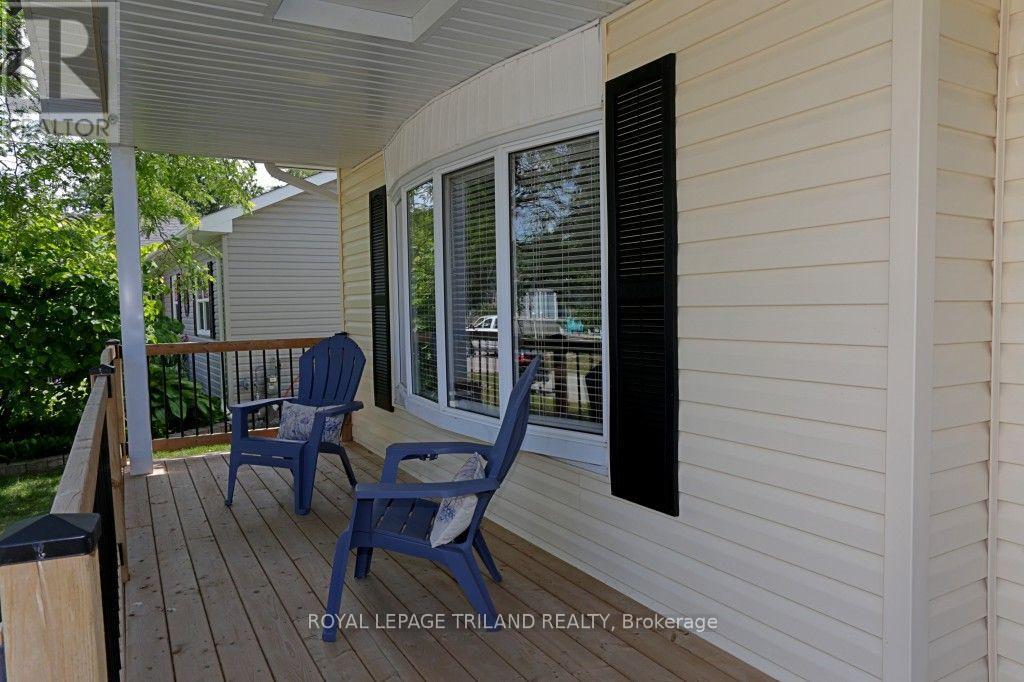 348 Shannon Boulevard, South Huron, Ontario  N0M 1T0 - Photo 6 - X13641912